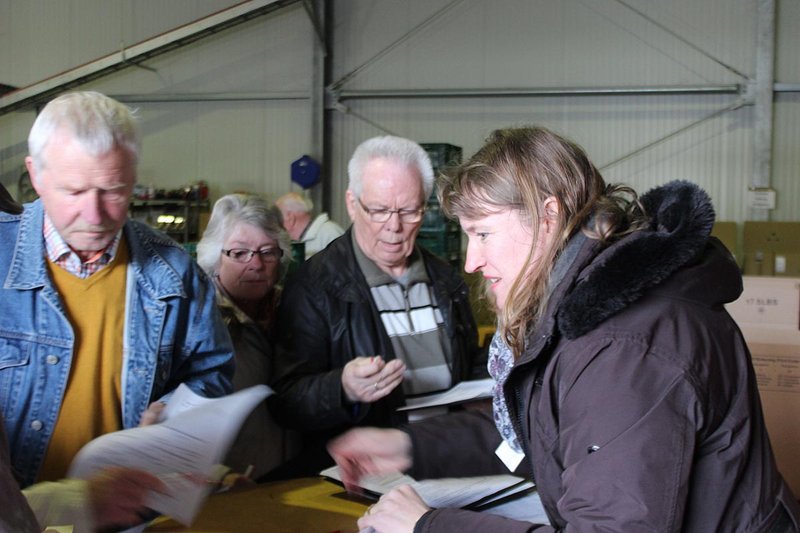 Bodenhaltung beeindruckt Besucher