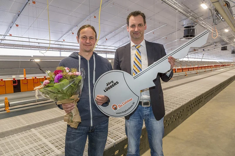 Congratulations from Big Dutchman on the new poultry house