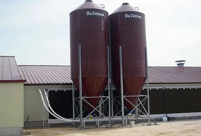 España: aviario para avicultura alternativa España: avicultura alternativa en Aragón
