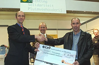 15,000 euros for solidarity foundation
15,000 euros for solidarity foundation