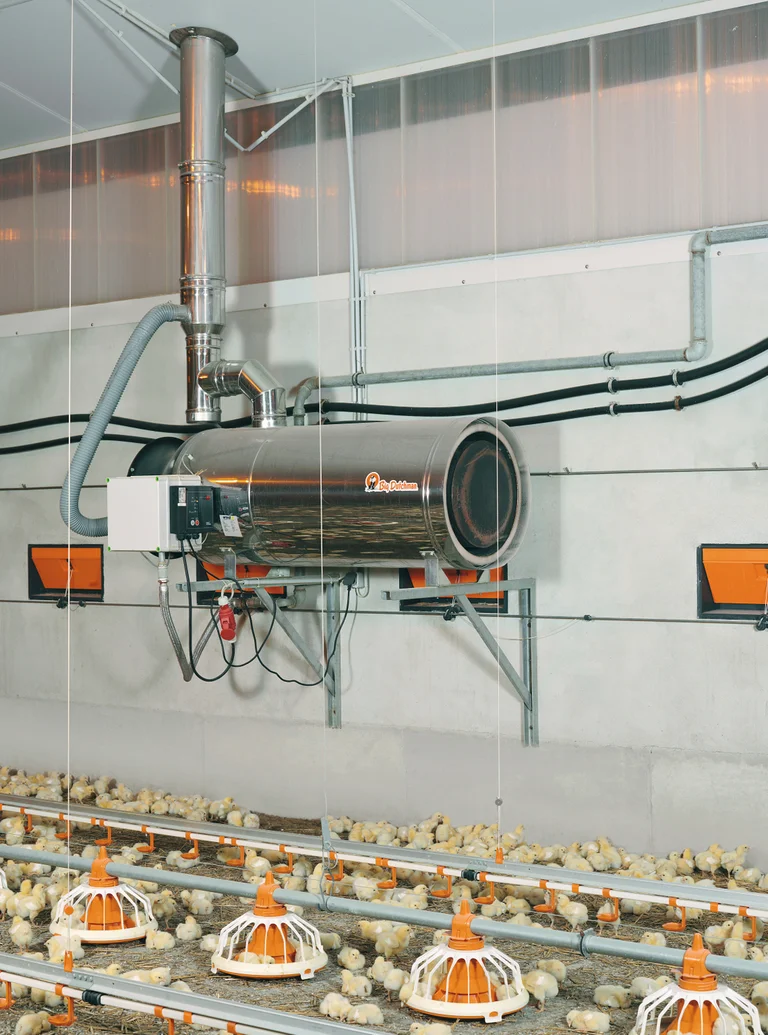 Stájové zařízení s nízkou spotřebou energie: ohřívače RGA100