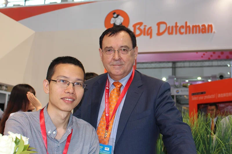 Zhang Jia and Ron Lane Zhang Jia and Ron Lane