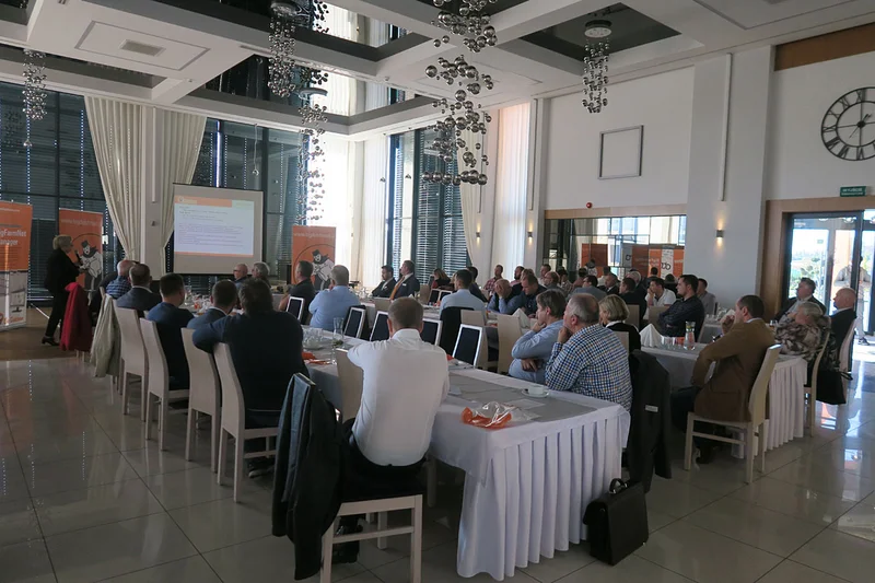 Za nami Drzwi Otwarte i seminarium dotyczące: Nowoczesnej produkcji jaj w systemach alternatywnych Big Dutchman Za nami Drzwi Otwarte i seminarium dotyczące: Nowoczesnej produkcji jaj w systemach alternatywnych Big Dutchman