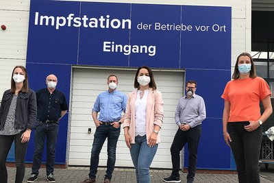 Unternehmen richten im Motorpark Lohne gemeinsame Impfstation ein  