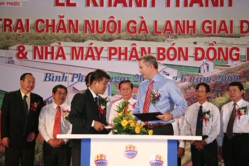 Hung Farm inaugurates impressive broiler facility Hung Farm inaugurates impressive broiler facility