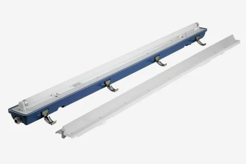 LED retrofit kit for traditional moisture-proof lamps