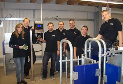 Group housing of sows: technical training on electronic sow feeding & BigFarmNet technology contributes to successful sow management Group housing of sows: technical training on electronic sow feeding & BigFarmNet technology contributes to successful sow management