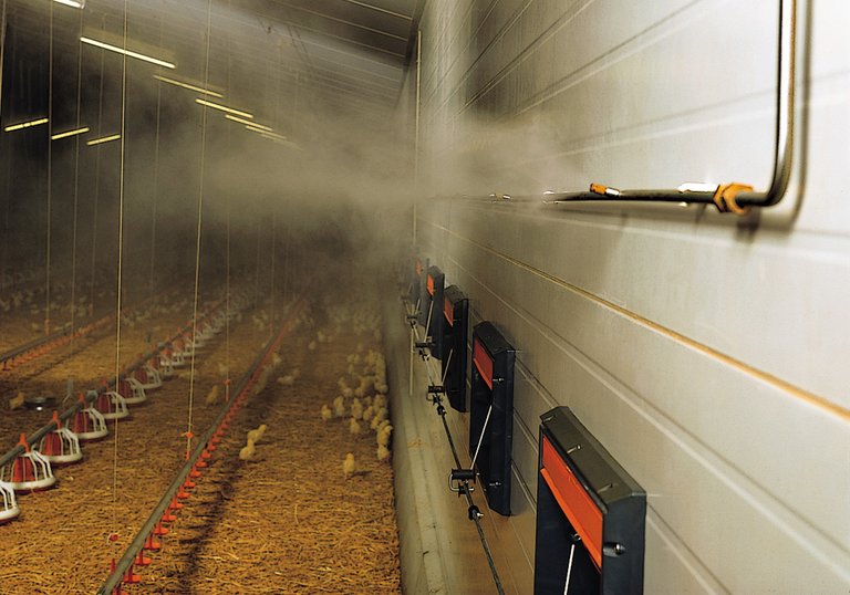 Fogging Cooler – the high-pressure fogging system for poultry climate control 