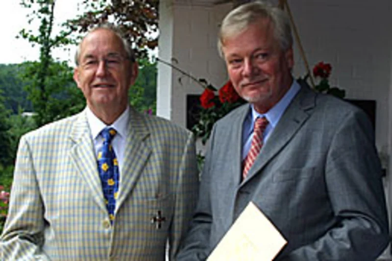 Verdienstkreuz 1. Klasse für Josef Meerpohl Verdienstkreuz 1. Klasse für Josef Meerpohl